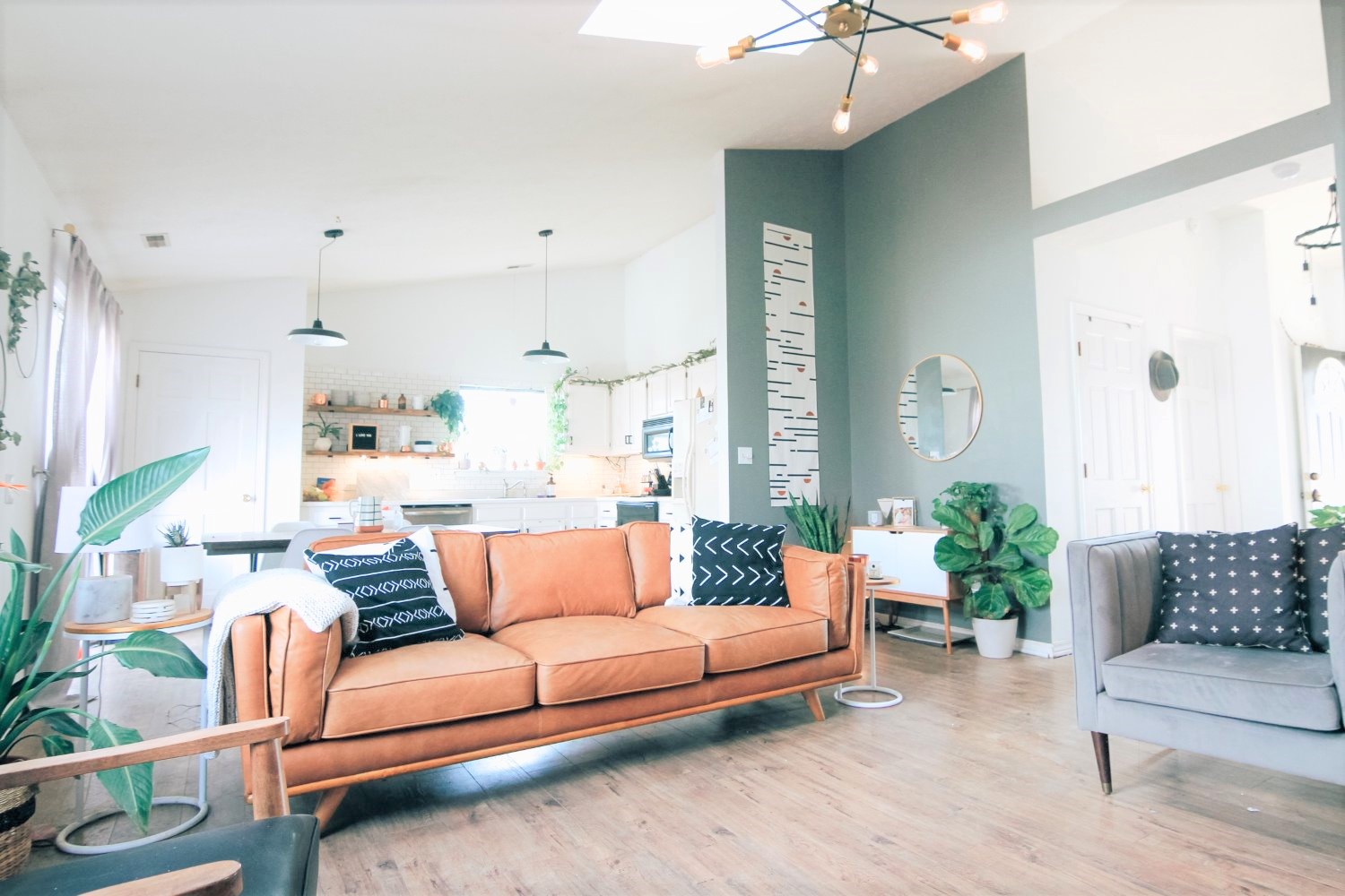 house interior automatic exposure bracketing