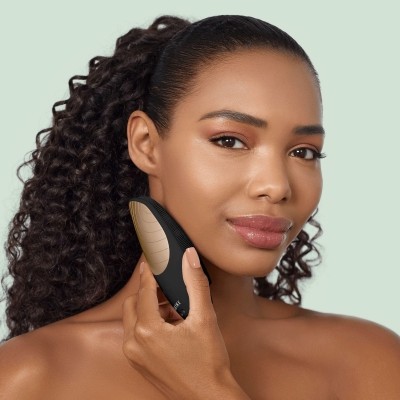 The brand has a portfolio of 250 products & 150+ specialised proprietary technologies, with all devices priced under £100 in a bid to make personalised skincare more democratic